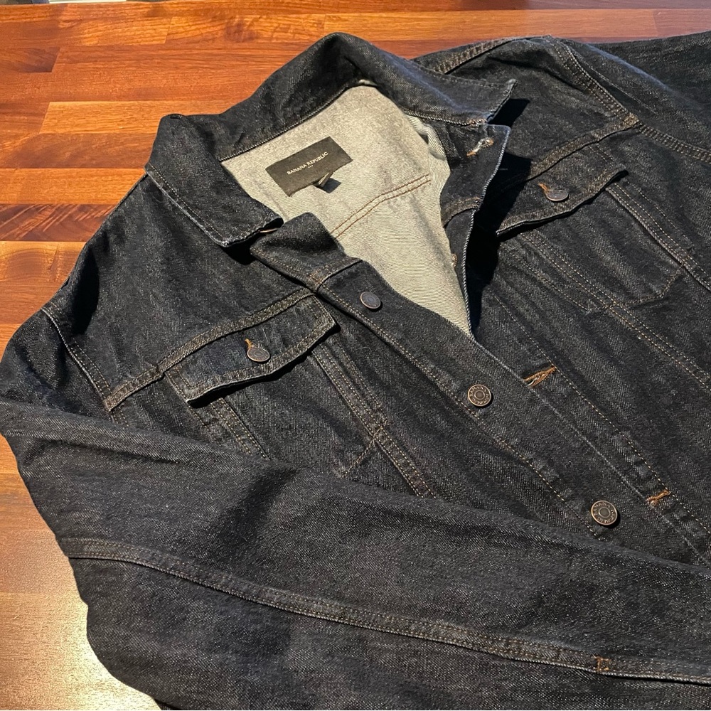 Men’s Dark Denim Jacket
